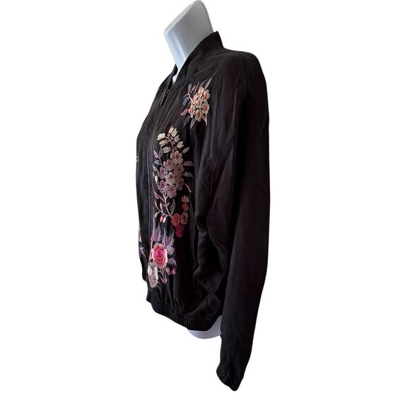 A. Moss size Large embroidered floral Black bomber jacket lyocell EUC - Picture 2 of 11